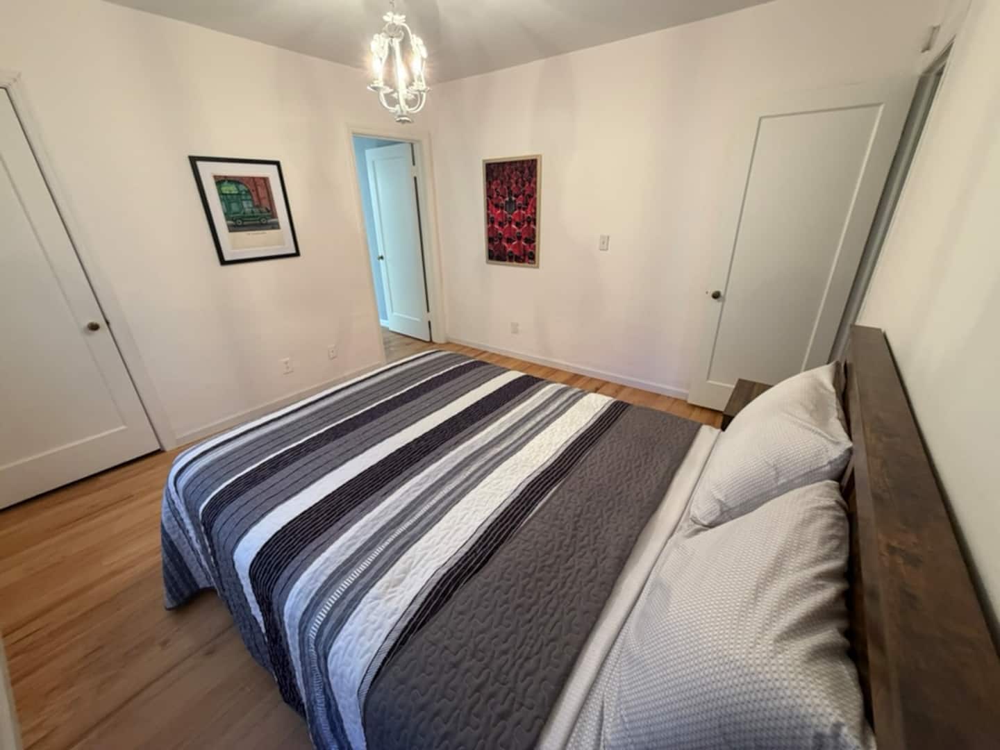 Grey House photo 5